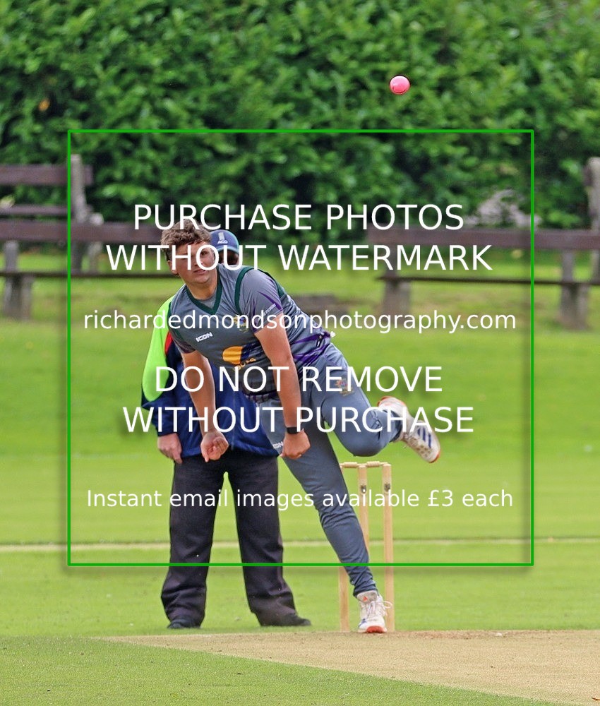 IMG_3335 - Kendal vs Longridge 40 Over Cup 1/4 Final (4/8/24)