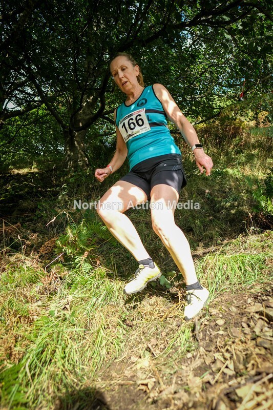 DSCF4780 - Reeth fell race age grades