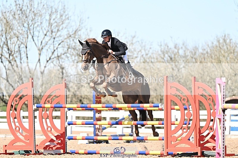 250409-135909-00696 - Snr Fox & 1.20m Open