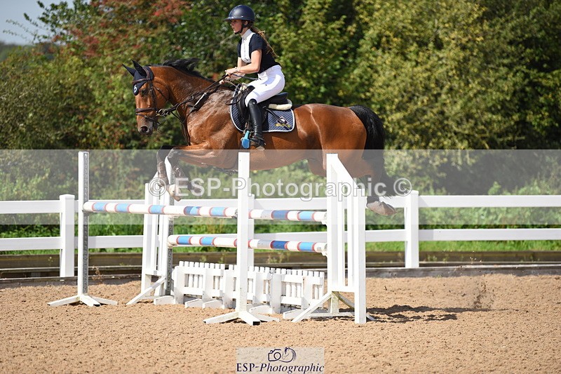 230906A-130246-00397 - Newcomers & 1.10m Open