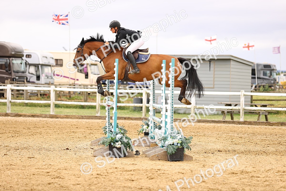 SBM_003226 - Class 21 - Senior Newcomers - 1.10m
