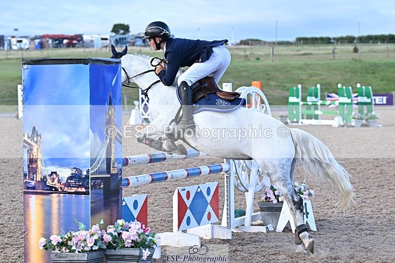 250627-195111-01397 - Cls 9 Winter-Summer 128cm and 138cm