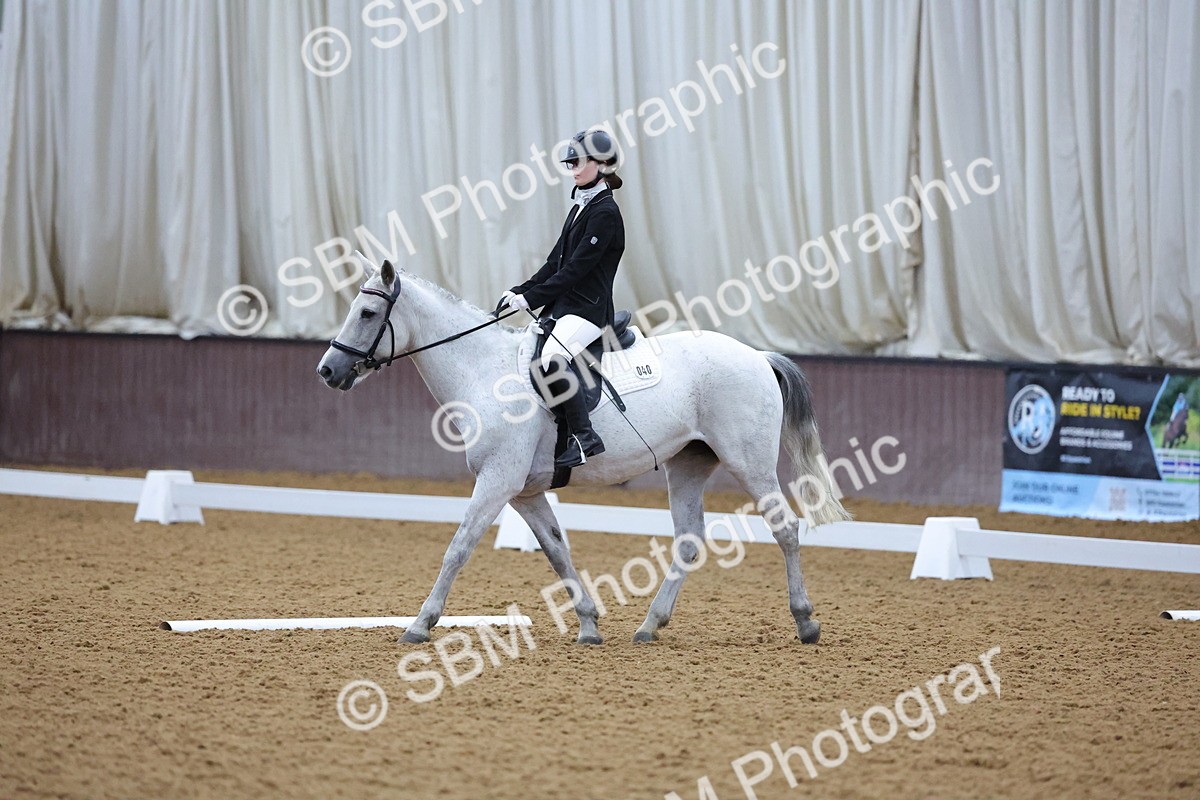 SBM_000104 - Class 2 - Intro 3 Championship - 8.51-9.47