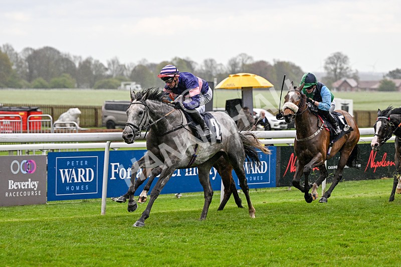 150426-Race 7-Wondrous Light-8067 - Race 7