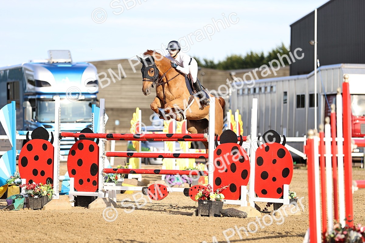 SBM_012401 - Class 11 - National 1.40m Open