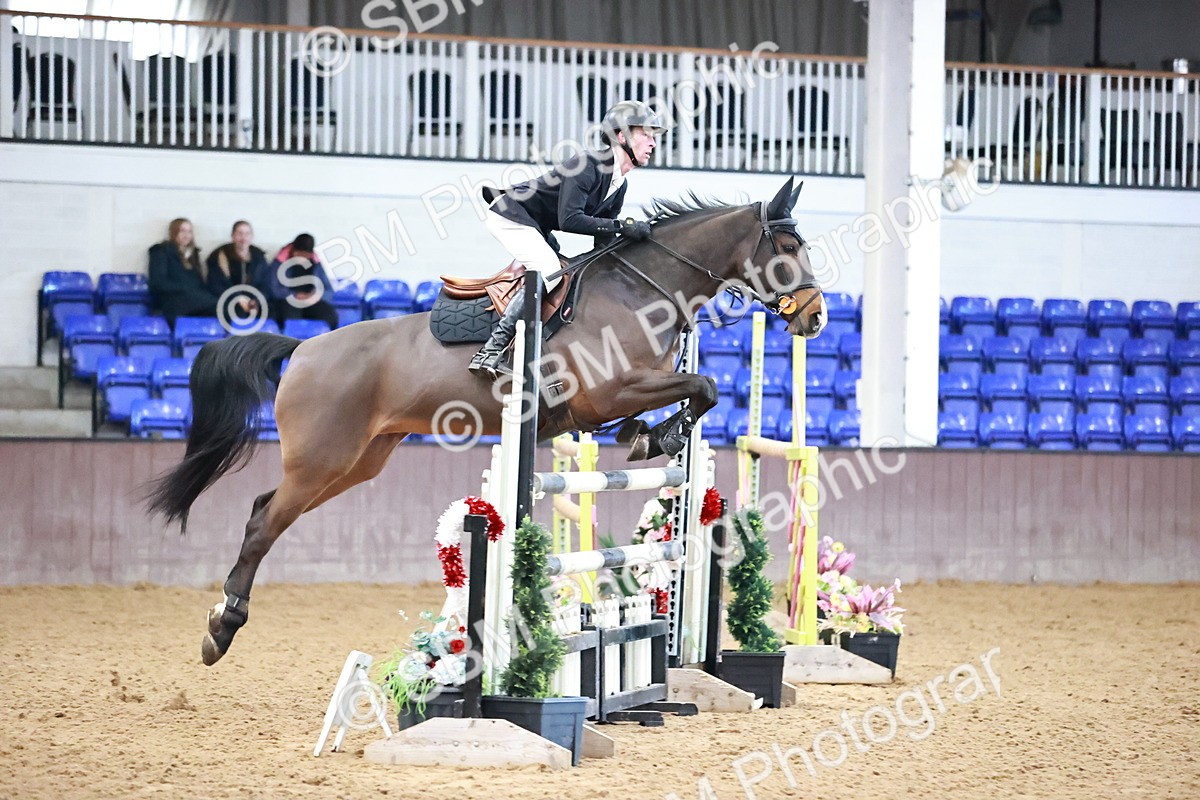 SBM_005236 - Class 24 - Senior Foxhunter 1.20m