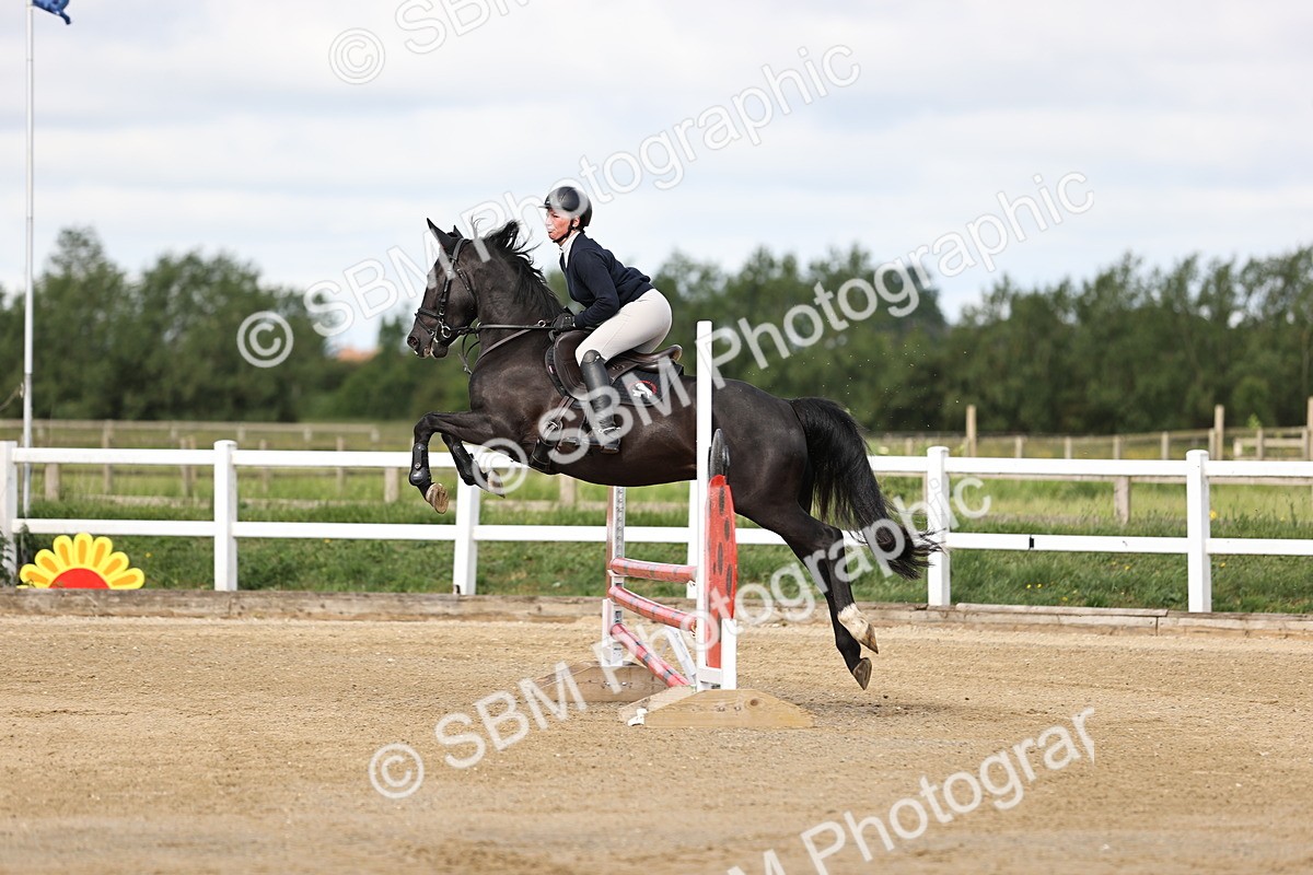 SBM_001764 - Class 8 - Clear Round