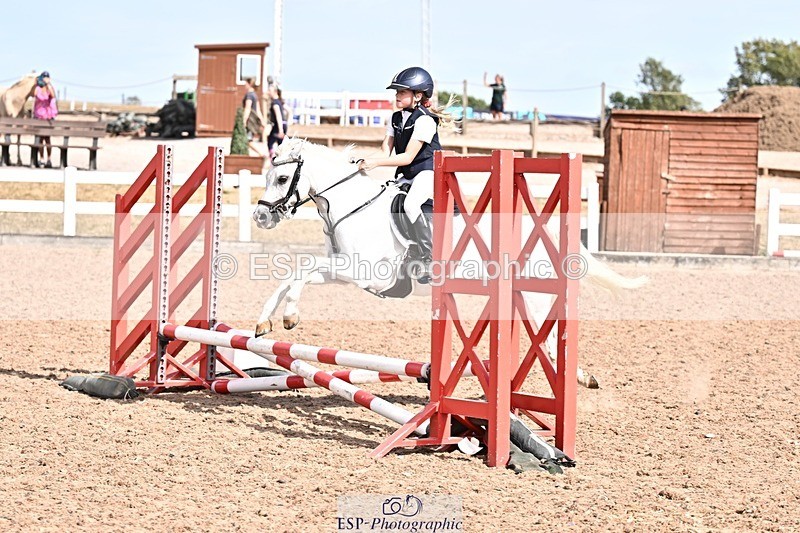 260818-153333-00077 - Clear Round