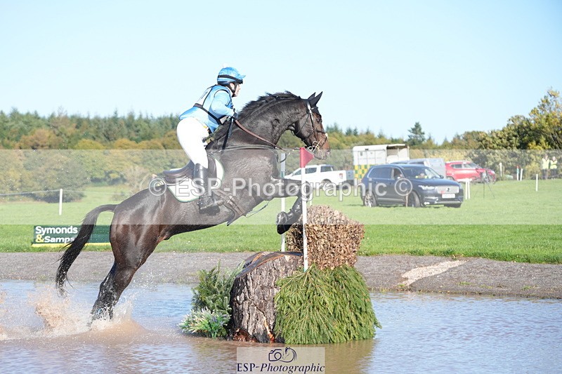 251024A-144147-12902 - C-207-Alice.Dunsdon