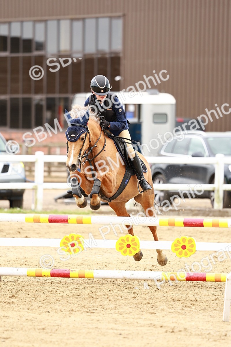 SBM_008490 - Class 4 - 70cm