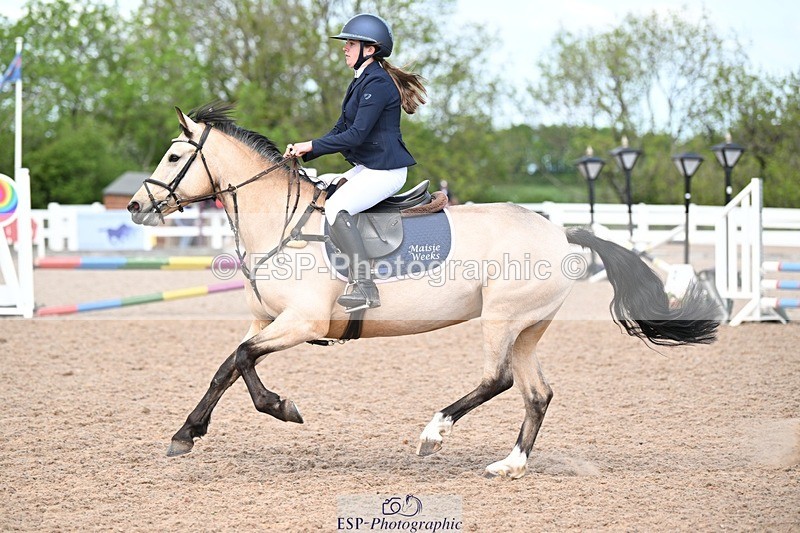 250504-115107-03009 - Cls 17+18 Club and Schools 80cm