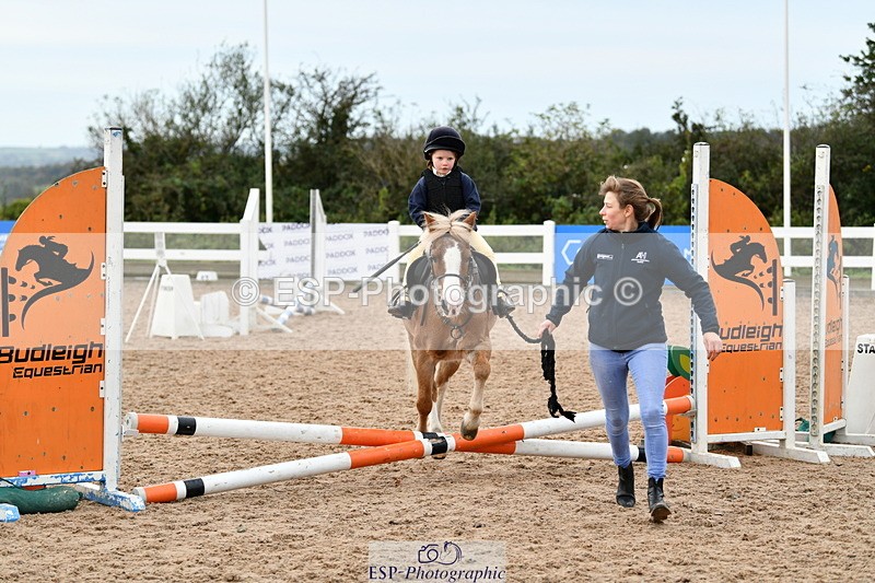 241013B-091127-00127 - Cls 1 Clear Round