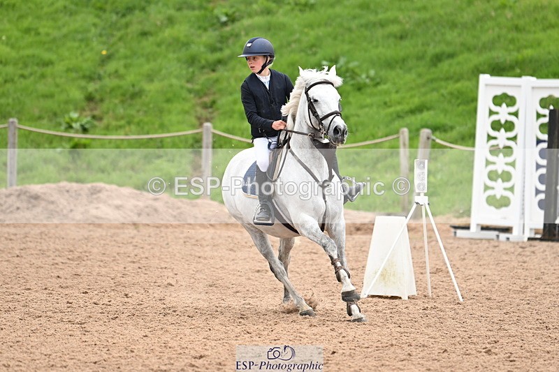 240630A-132301-13671 - Cls 25 HOYS 138cm Qualifier