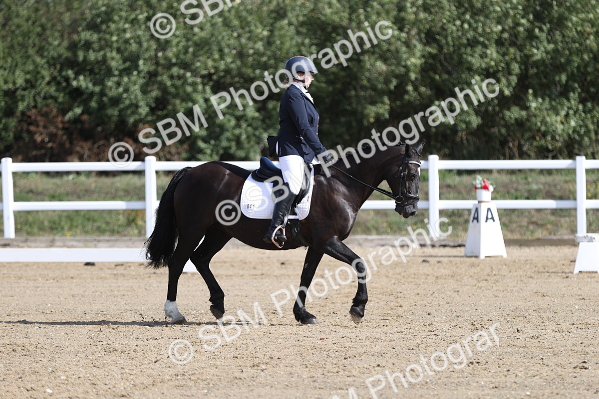 SBM_001265 - Class 2 - Intro 4 Champs - 9.44-10.38