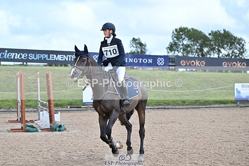 250831-132927-09949 - O-710-Selina.Hunter