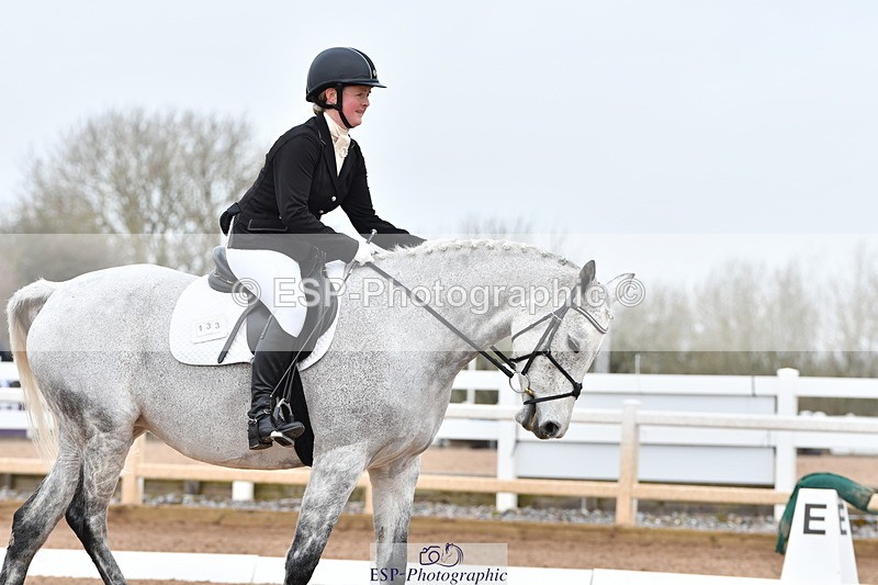 240121A-113040-00581 - Cls 5 Novice 37A