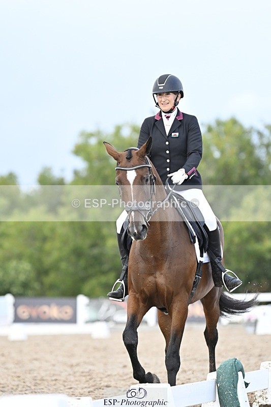 250907-163552-10671 - 111-Kerry.BevanKardashian