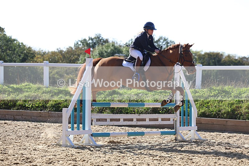 3E7A5600 - Class 10: 90cm open