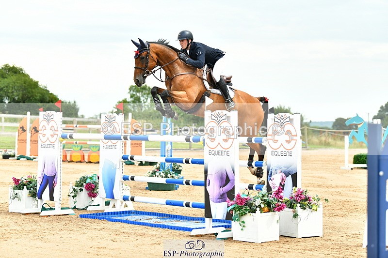 230720A-150416-03687 - Cls 9, 2 Star Big 1.40m Start to break