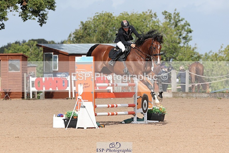 250911-104027-00691 - Cls 2 Snr Newcomers