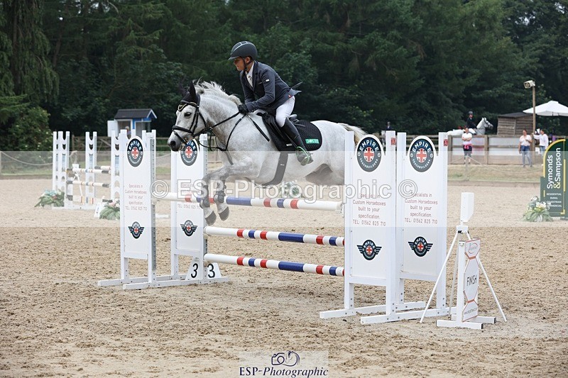 230618-100354-09913 - Cls 19 Pony Intro 1m