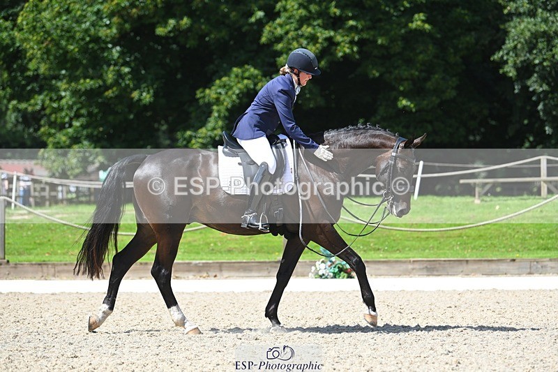 230811-122140-01260 - Cls 4 Adv Medium Silver