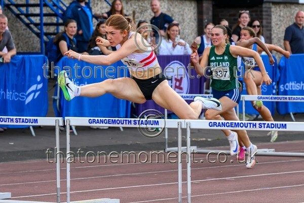 Sen25SUN-917537 - Track Female