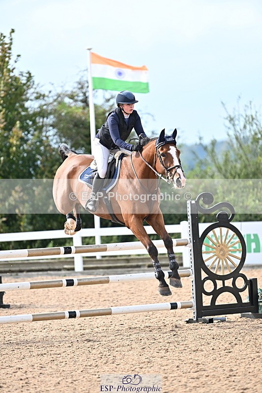 241004A-134034-02299 - Fri 10 1.05m amateur Quals