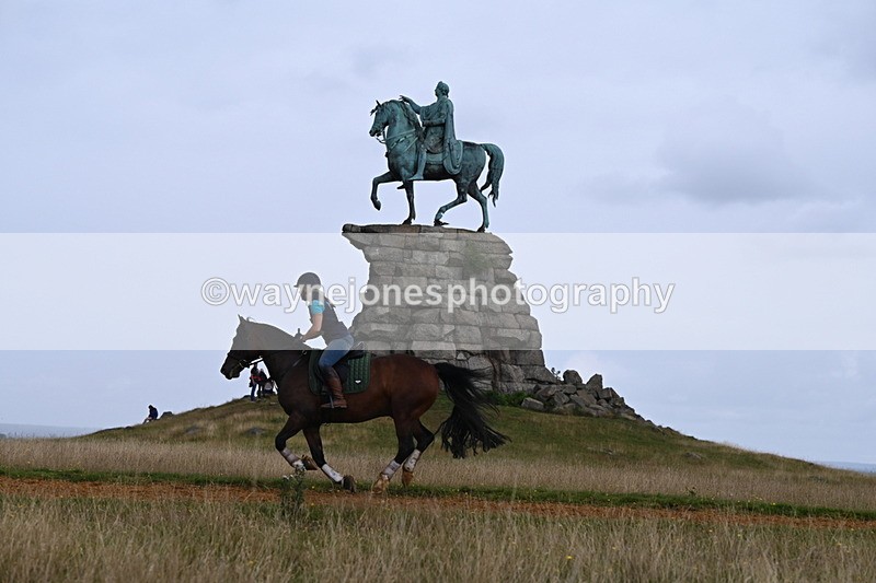 DSC_8247 - Time at Statue 13:52 to 14:33