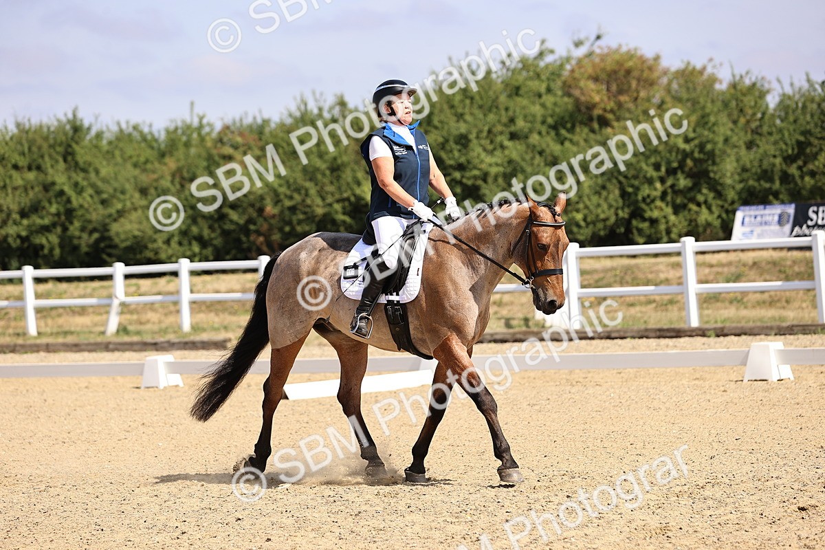 SBM_006518 - Intro 3 - 9.46-10.46