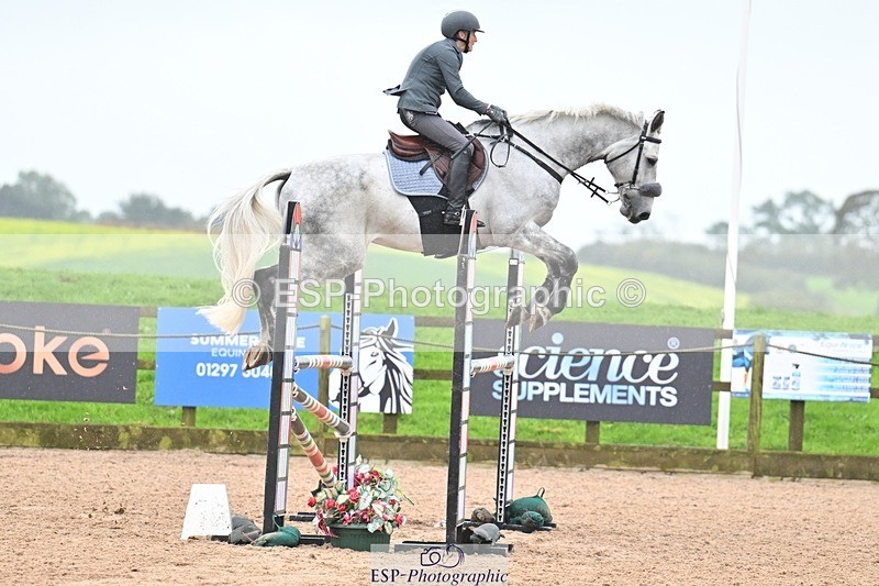 251003-120358-00630 - Cls 2 Newcomers and 1.10m