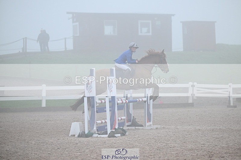 251115-115540-00286 - Cls 9 Pony Newcomers and 1m Open