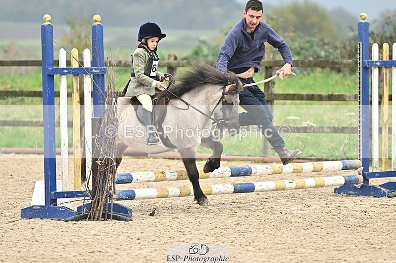241110-102244-00275 - 40cm Showjumping