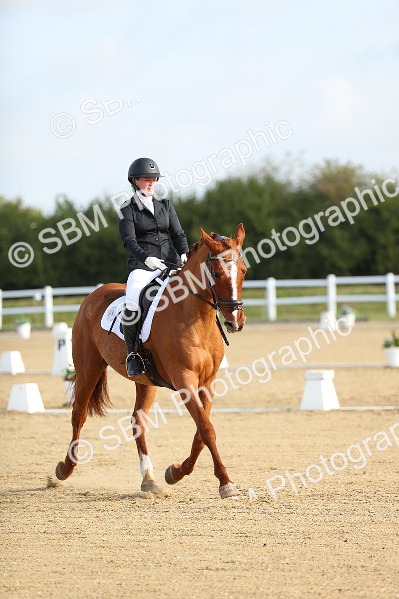 SBM_014997 - Class 13 - Novice 23 - 8,30-9.33