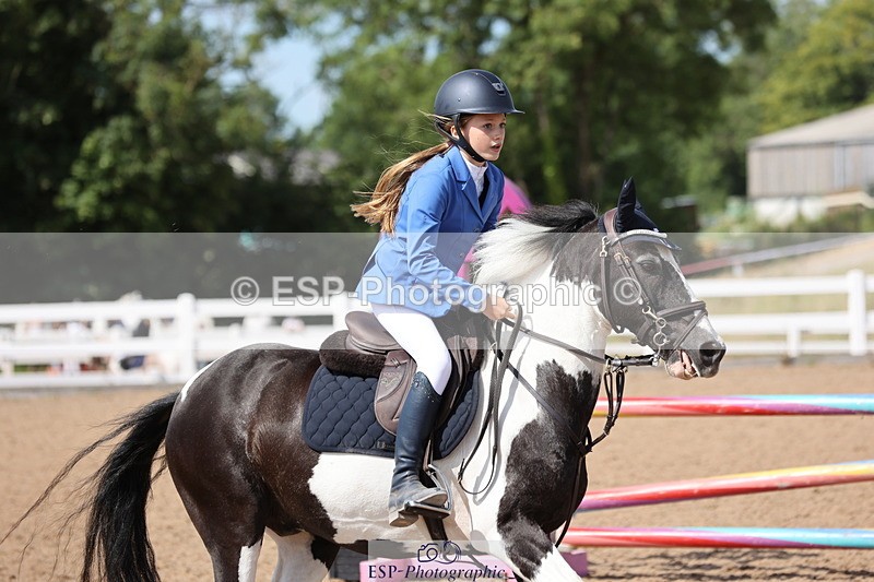 240629A-162029-07982 - Cls 13 Stepping Stones 128cm + 138cm