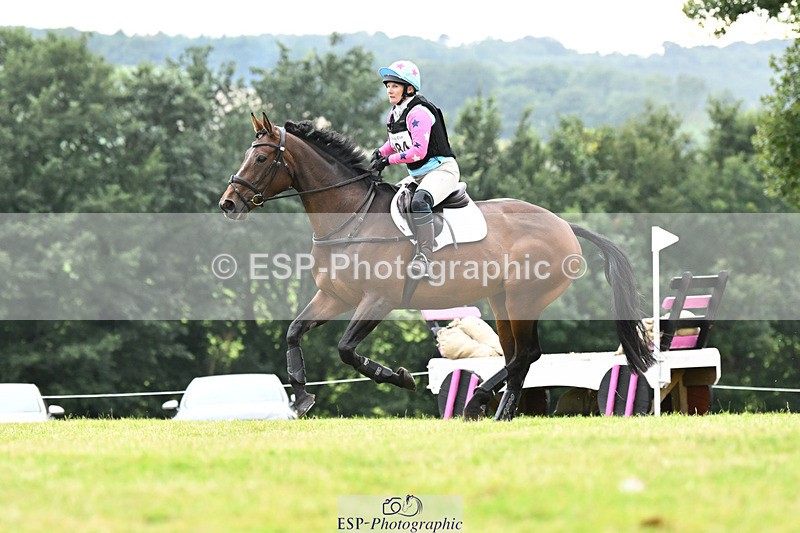 240825X-180918-38146 - 80cm XC 17.30 to End