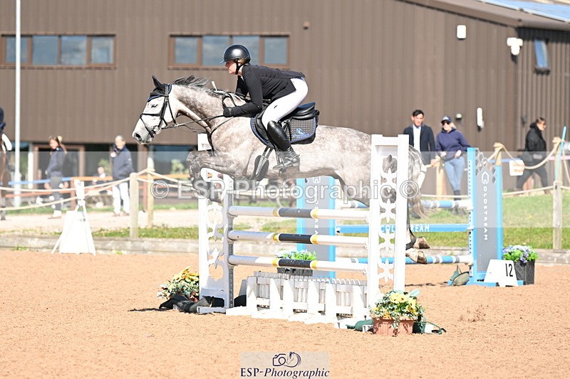 240913A-114245-03936 - Cls 14 Snr Newcomers