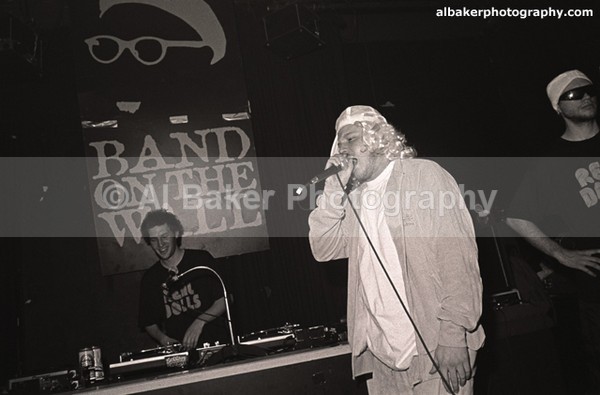 01 real-dolls - Friends-&-Family @ the-roadhouse 31.01.04