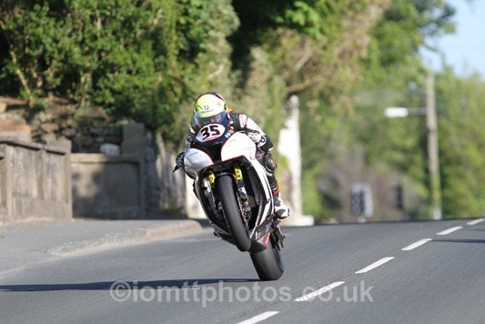 IMG_4716 - Thursday Practice  TT 2013