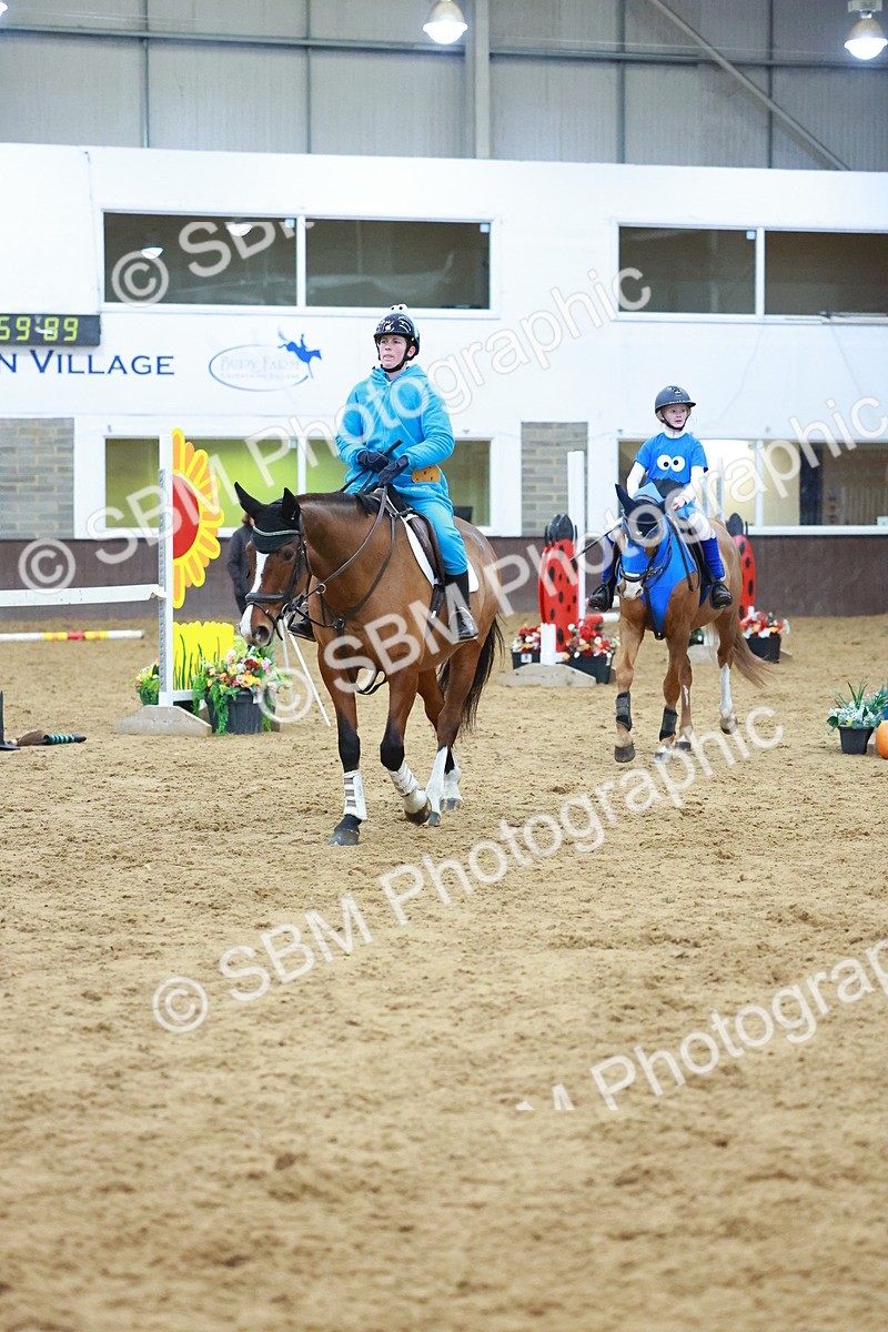 SBM_003249 - Class 4 - Pairs