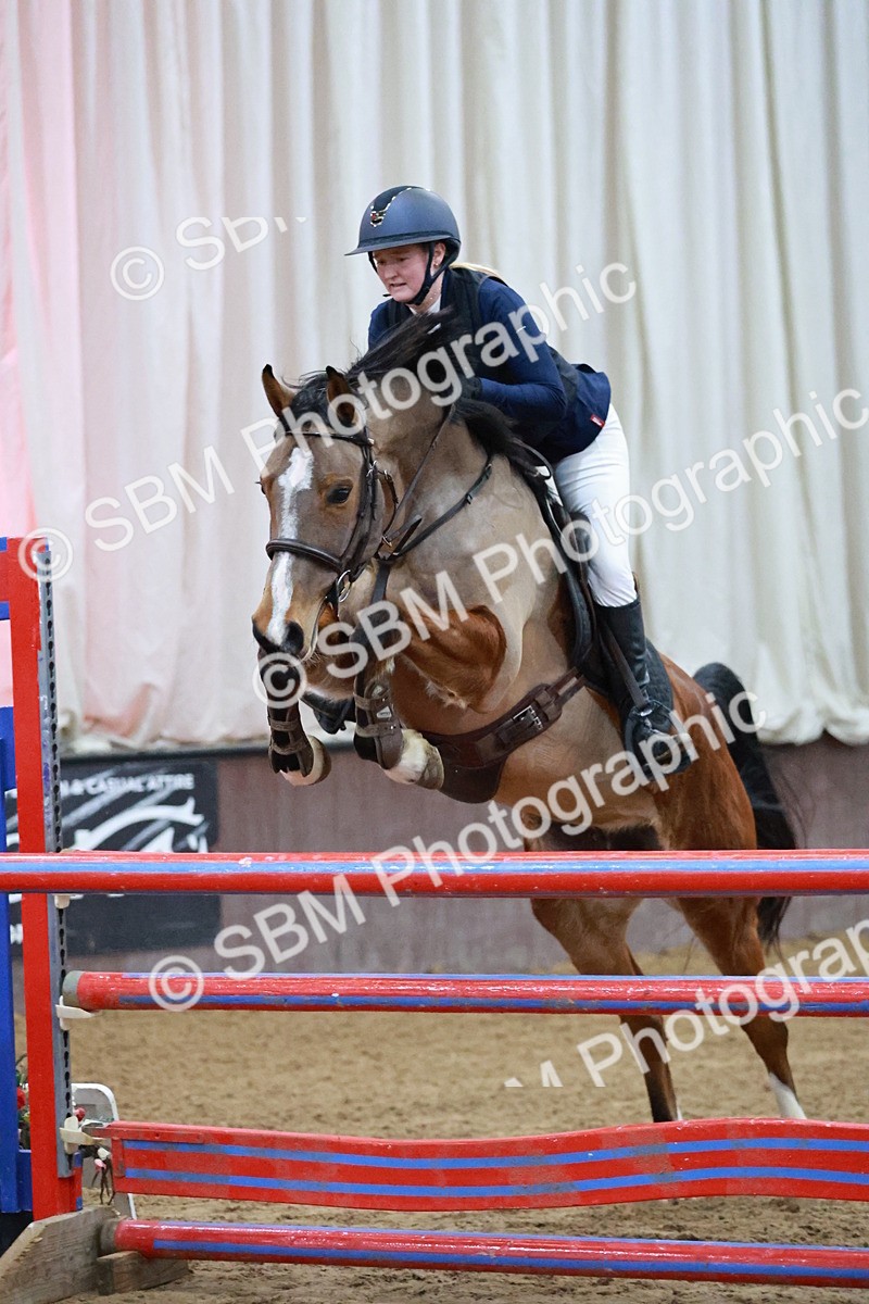 SBM_001013 - Class 4 - Senior Newcomers - 1.10m