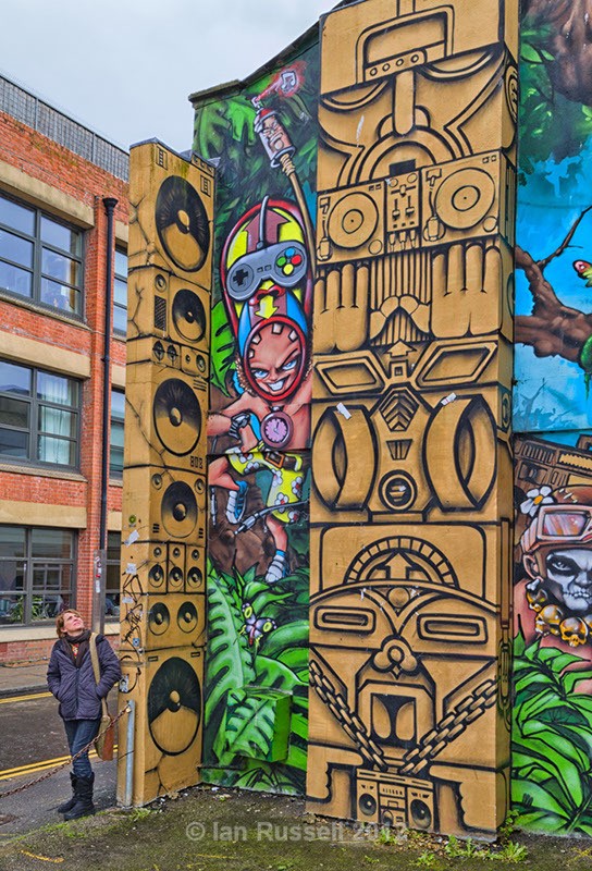 Totem - Brighton graffiti