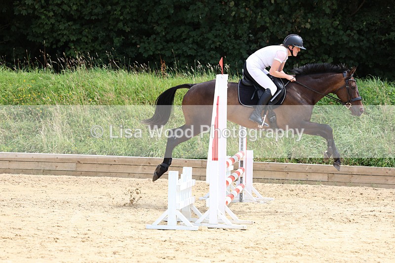 3E7A3611 - Class 9: 80cm Senior