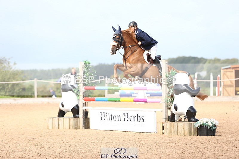 230812A-121149-08658 - Cls 32 Foxhunter