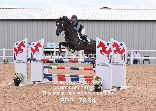 BPP_7654 - CLASS 16 FRI GFS Saddles Senior Newcomers/1.10m Open