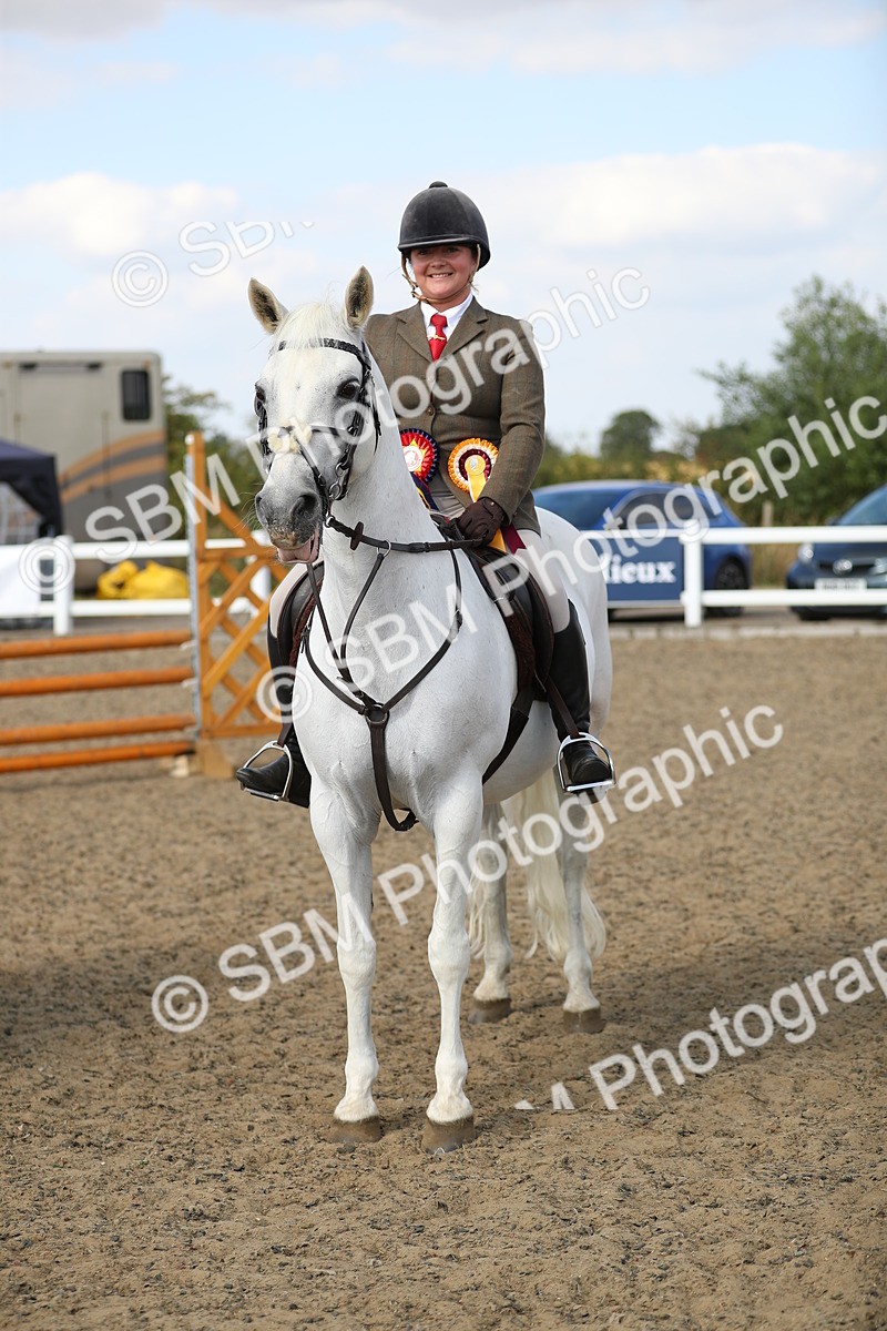 SBM_06905 - Class 49a Style & Performance 80cm (15-19)