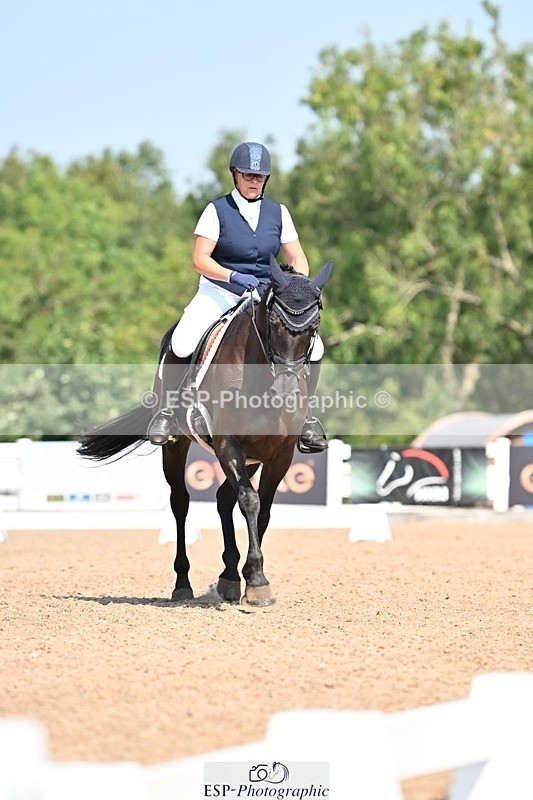 250816-115154-04096 - 109-Amber.Da.SilvaToners.Lady.Florentine