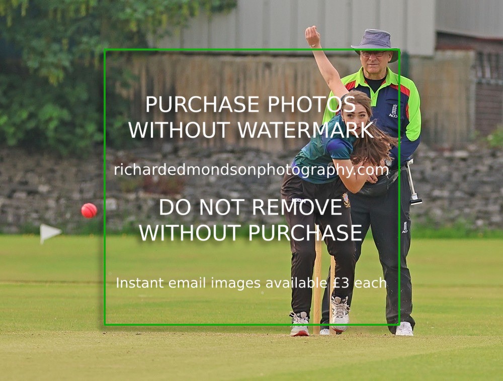 533A5471 - Kendal Cricket Women & Girls vs Carnforth Cricket Women & Girls (28/5/26)