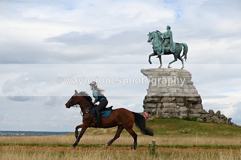DSC_7707 - Time at Statue 13:16 to 13:52