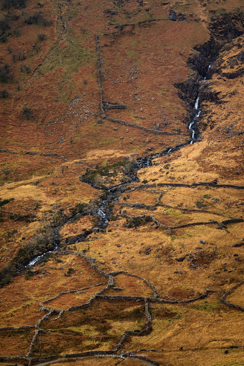 Snowdon stream - Wider view